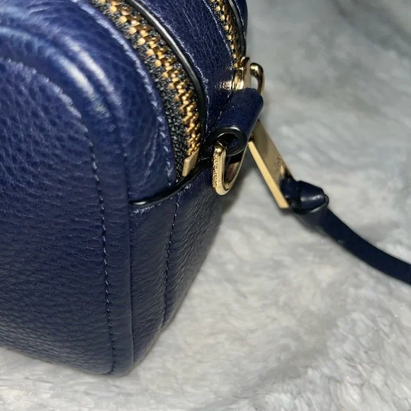 SoftShot by MARC JACOBS crossbody bag NAVY blue - Picture 6 of 13